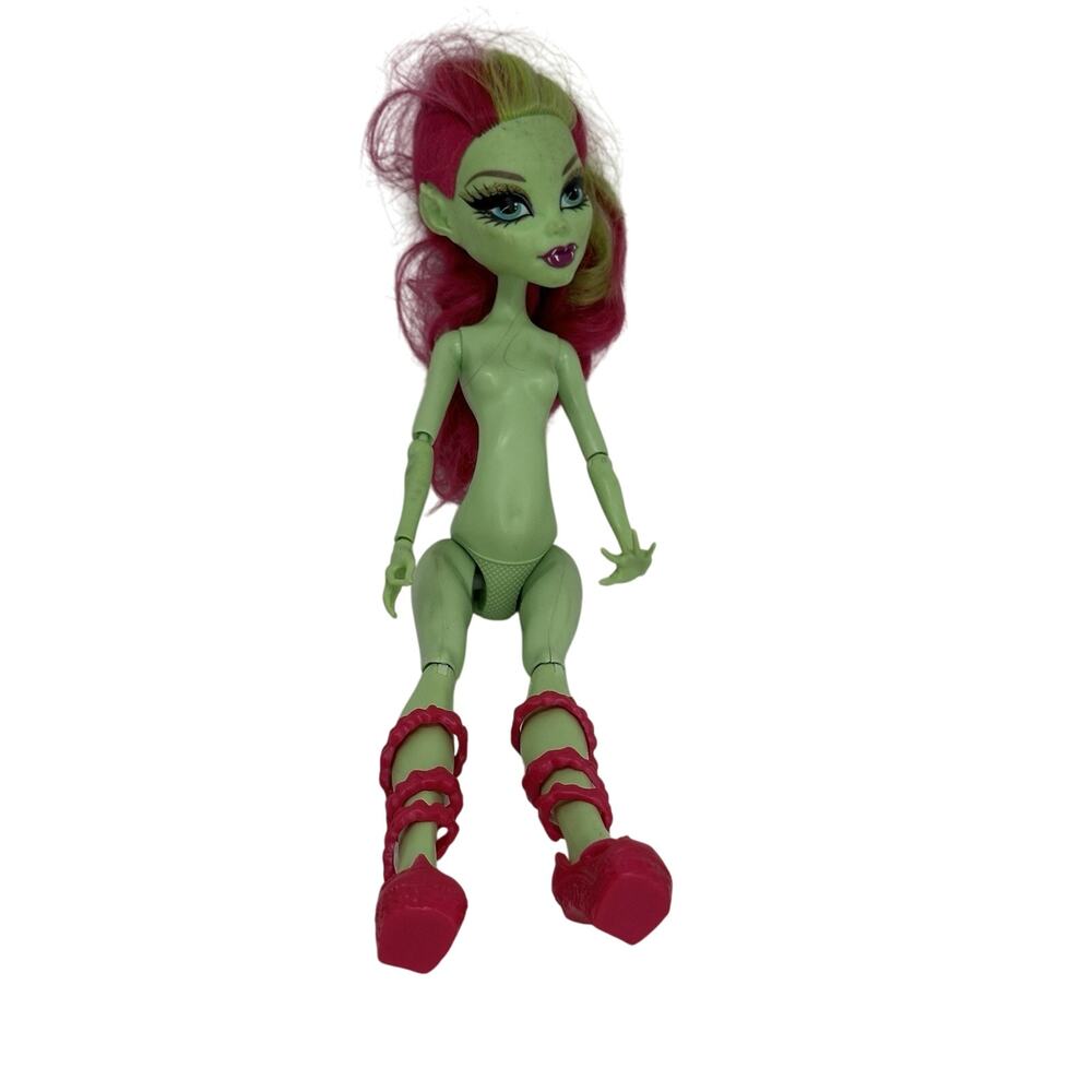 Monster High G1 Venus McFlytrap Doll & Shoes Only